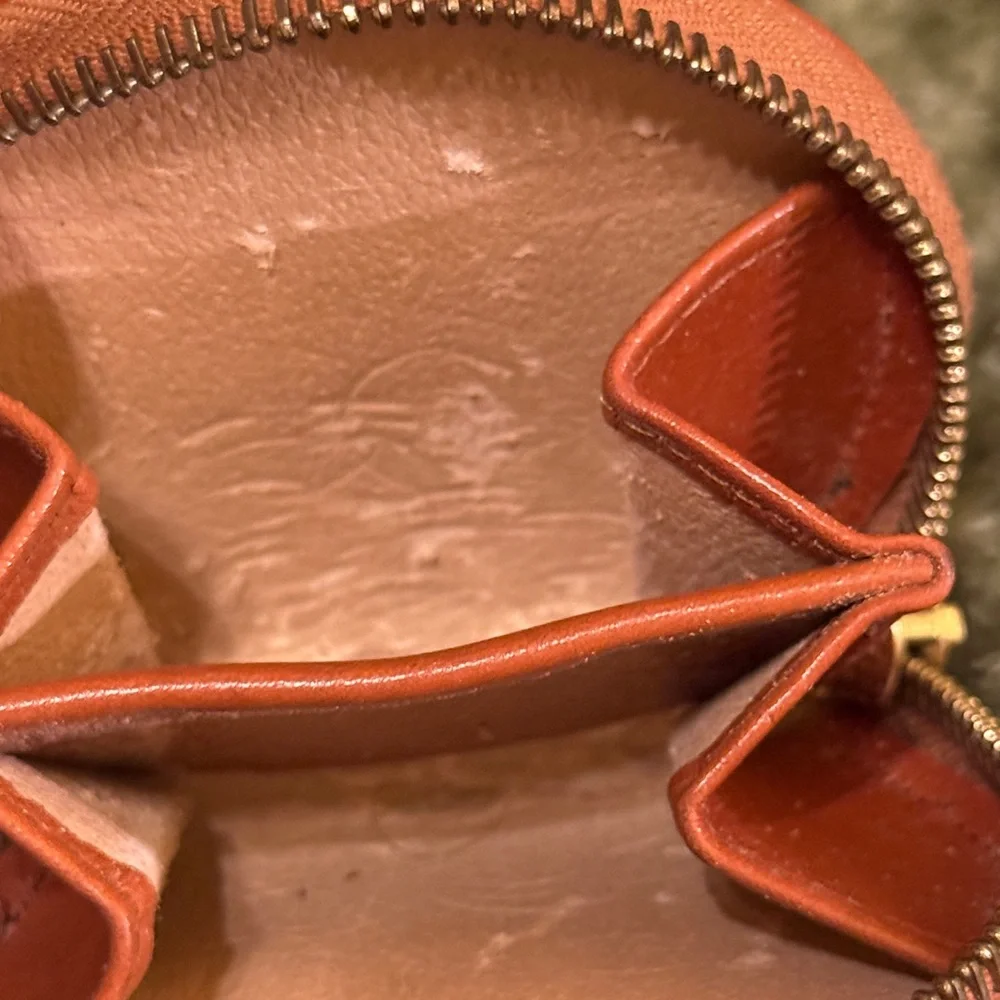 Dooney and Bourke duck coin purse - Picture 5 of 6